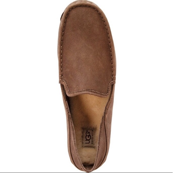 NEW UGG Men’s Slip On Brown Loafers Size 9 main image 5